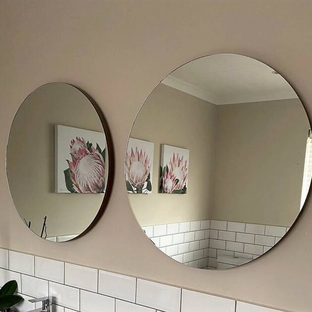Gio round mirrors